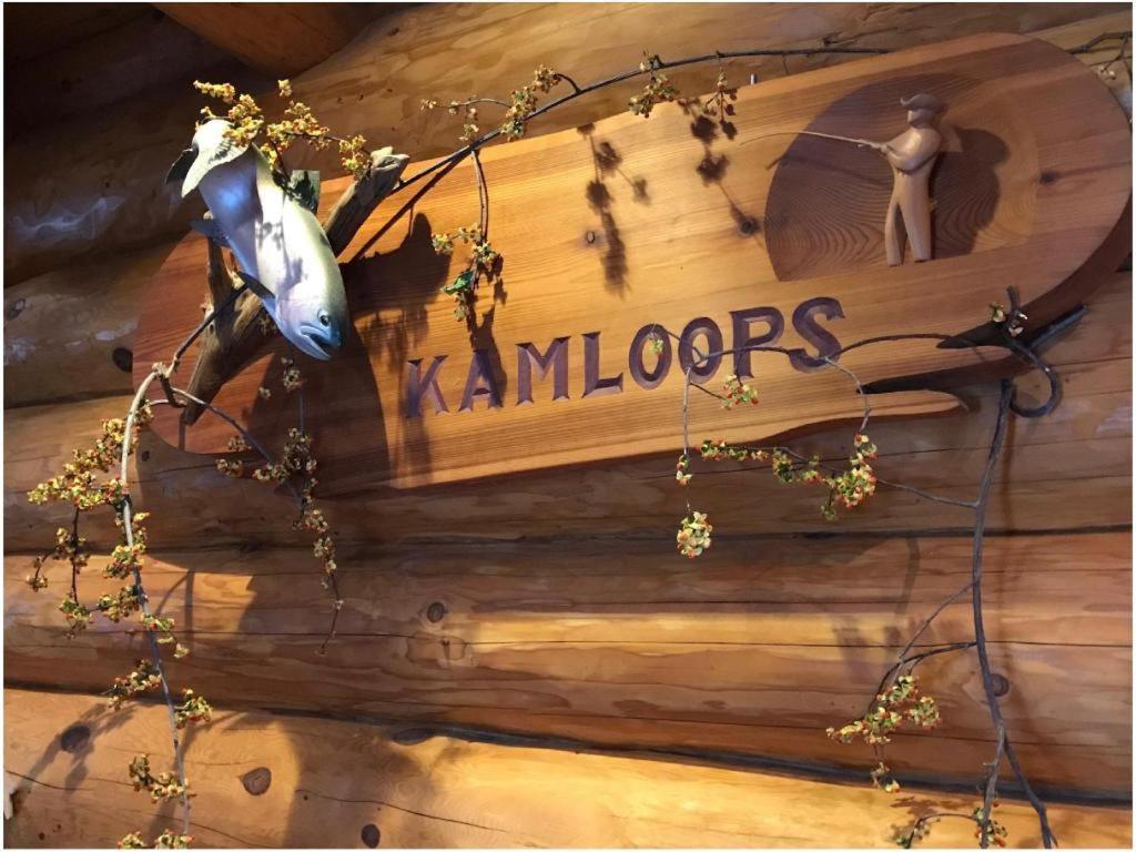 Log Hotel Kamloops Shinano  Екстериор снимка