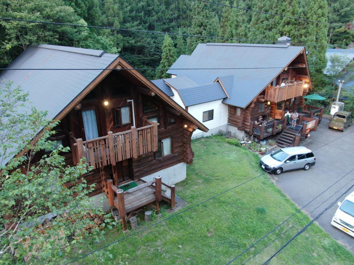 Log Hotel Kamloops Shinano  Екстериор снимка