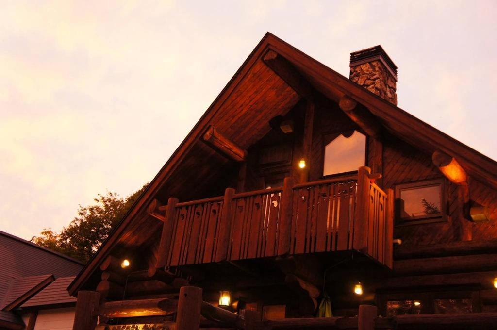 Log Hotel Kamloops Shinano  Екстериор снимка
