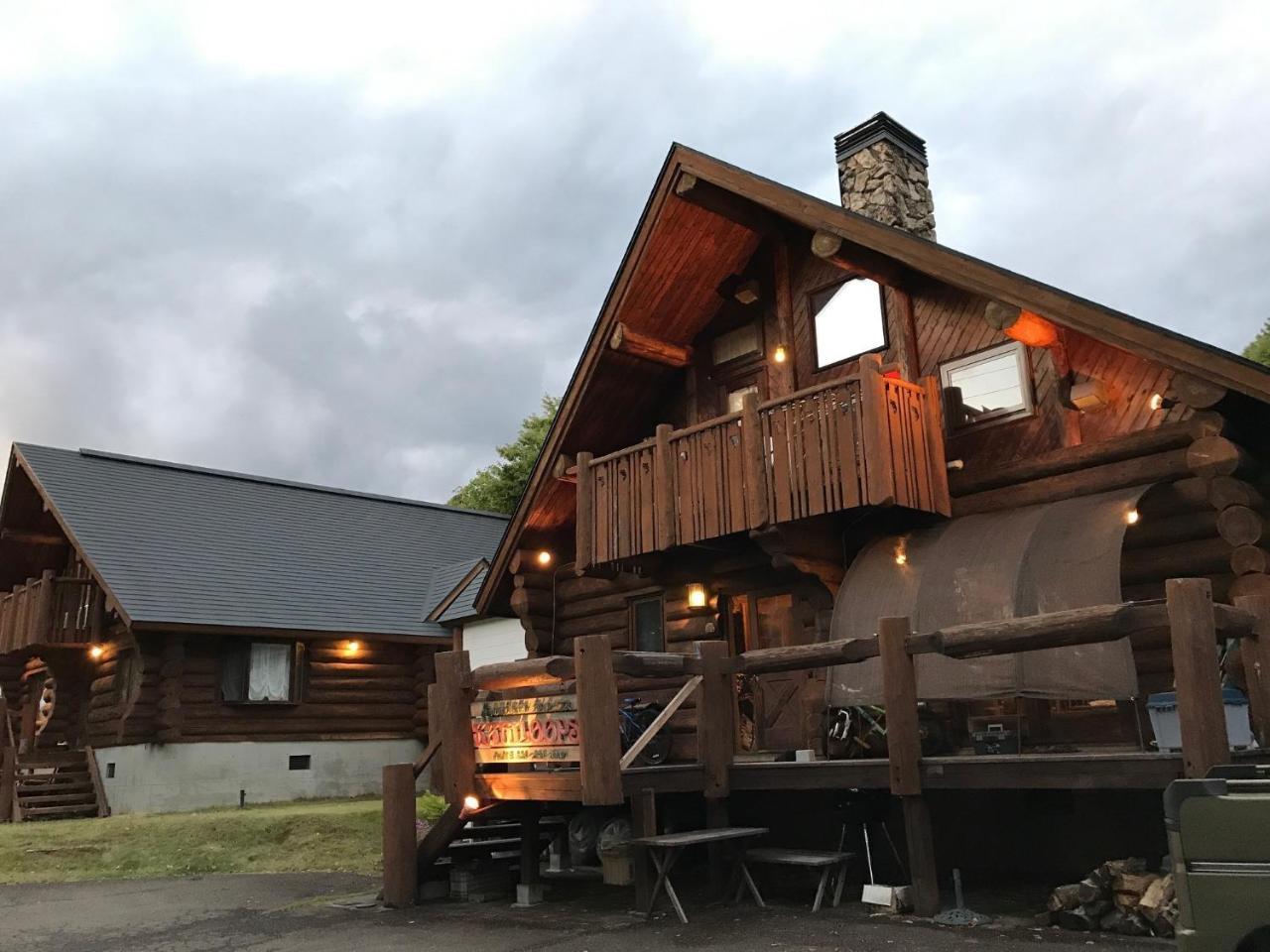Log Hotel Kamloops Shinano  Екстериор снимка